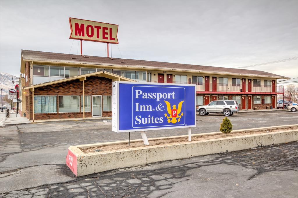 Galaxie Motel ブリガム・シティ エクステリア 写真